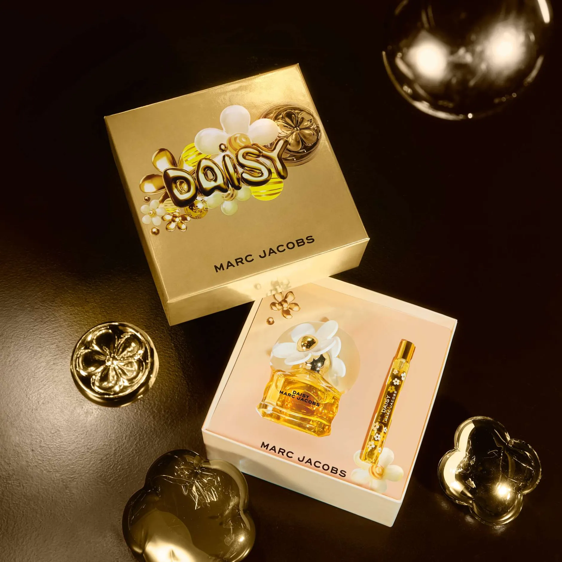 Marc Jacobs Daisy Eau de Toilette 50ml Gift Set Sale
