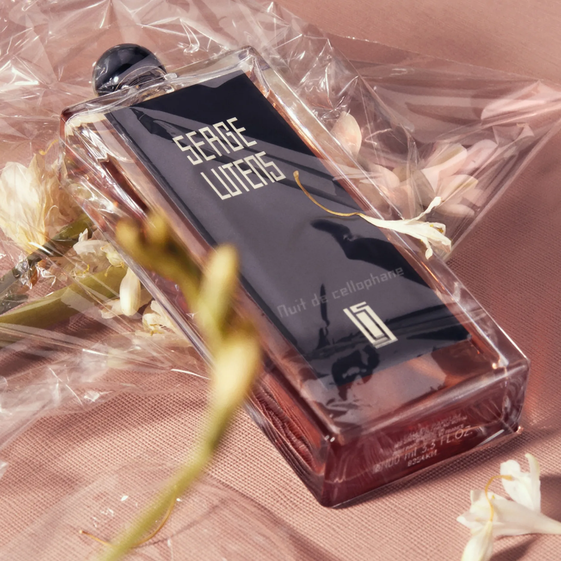 Serge Lutens Nuit de cellophane Eau de Parfum Spray 50ml Outlet