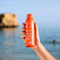 SVR Sun Secure Fresh and Invisible SPF50 Mist 200ml Sale