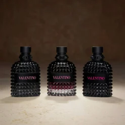Valentino Born in Roma Uomo Eau de Toilette Spray 100ml Online